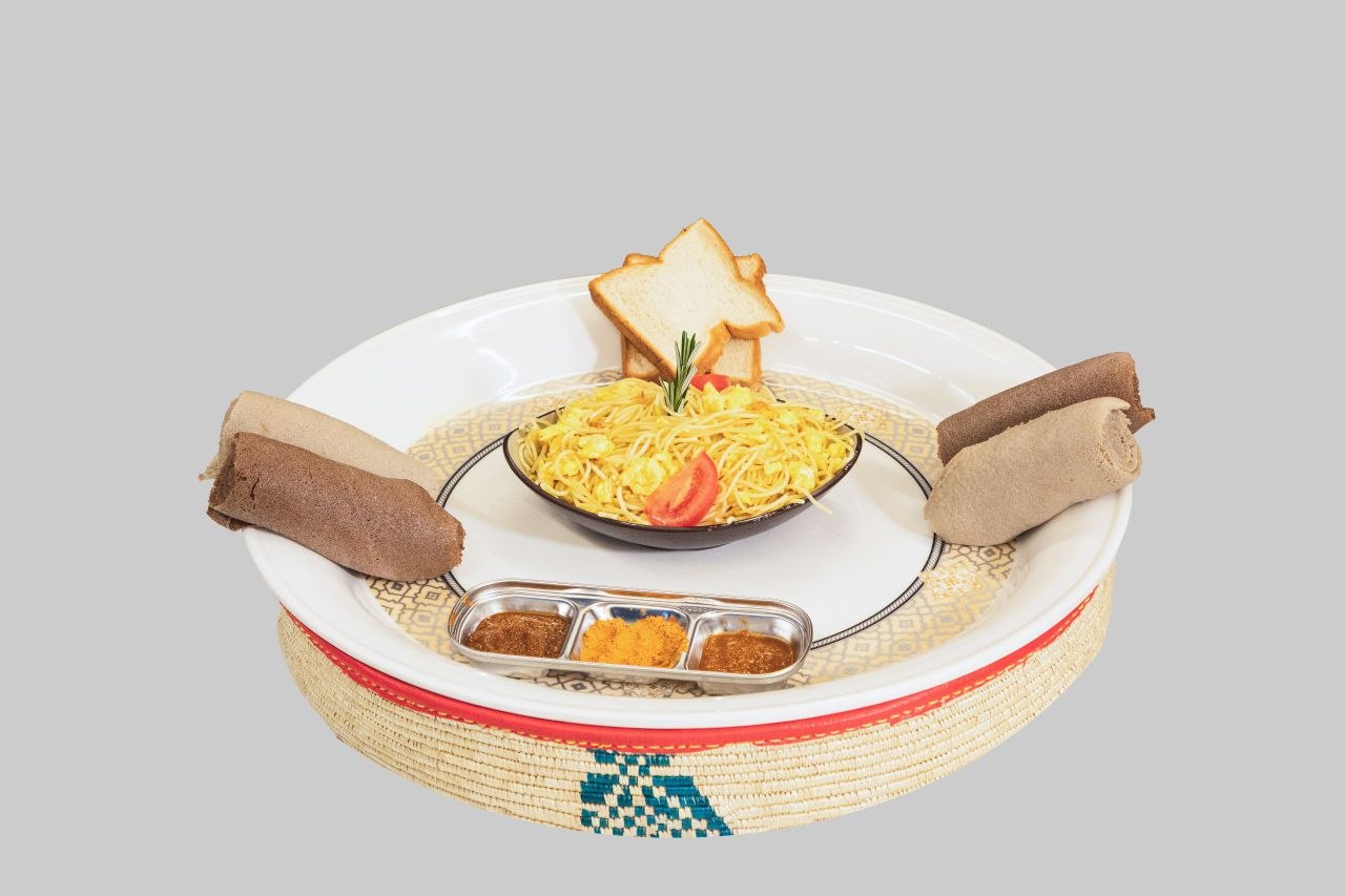 Pasta with egg 